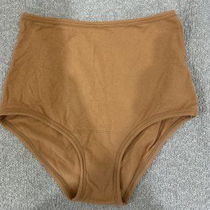 ARQ High Rise Undies Size M in Camel